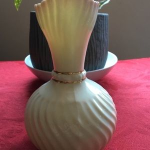 Belleek Vase, made in Ireland.